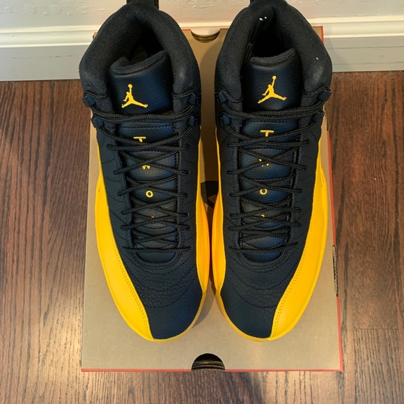 Jordan 12 University Gold retro - Picture 3 of 16